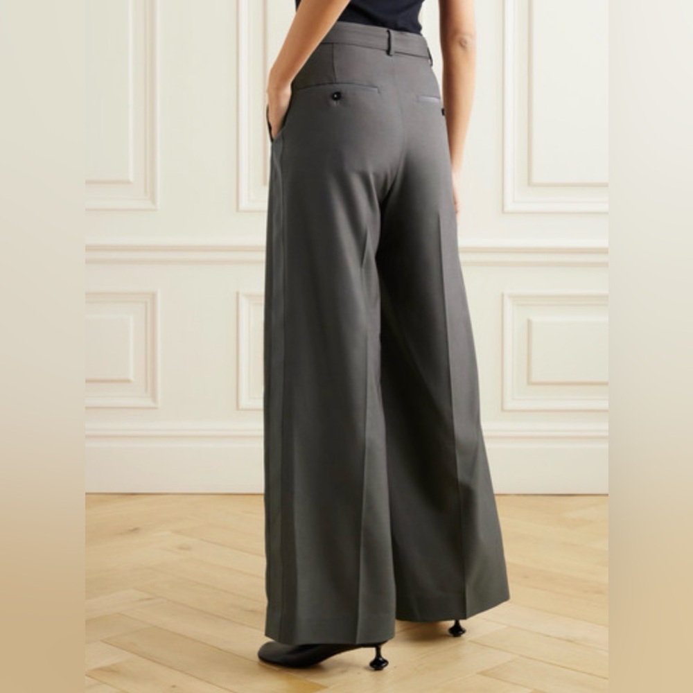 Sacai - Belted Satin Trimmed cady wide-legged pants - Picture 4 of 15